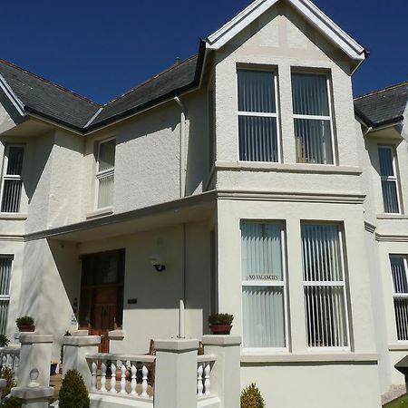 Ty-Parc Hotel Cardigan Exterior foto